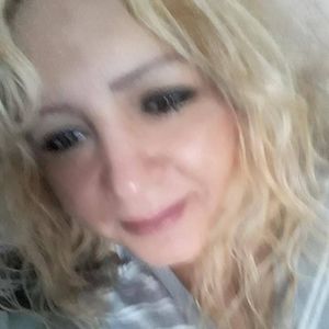 Meet your Posher, Edith